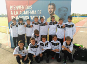 Compitiendo contra grandes equipos